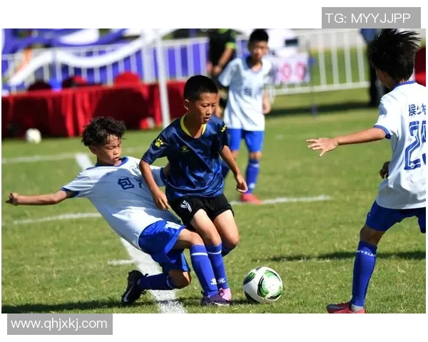 小胖子意外获得神奇能力召唤足球明星一起征战绿茵场 小胖子意外获得神奇能力召唤足球明星一起征战绿茵场