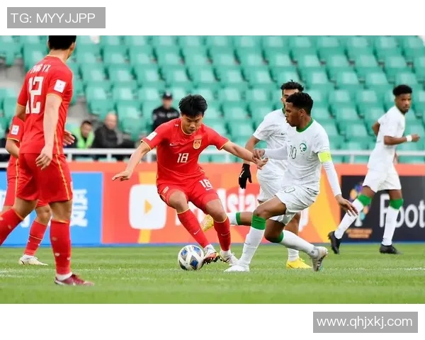南京足球队的节奏变革引发热议球迷期待新风貌与更高水平的竞技表现 南京足球队的节奏变革引发热议球迷期待新风貌与更高水平的竞技表现